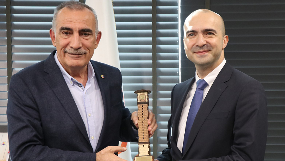 Depremden etkilenen işletmelere 450 milyon dolar destek
