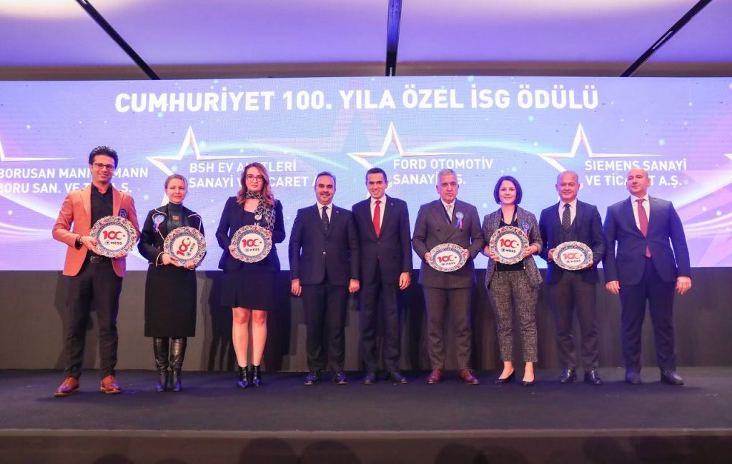 BAKAN KACIR’DAN BÜYÜME TRENDİ İÇİN YÜKSEK TEKNOLOJİ VURGUSU