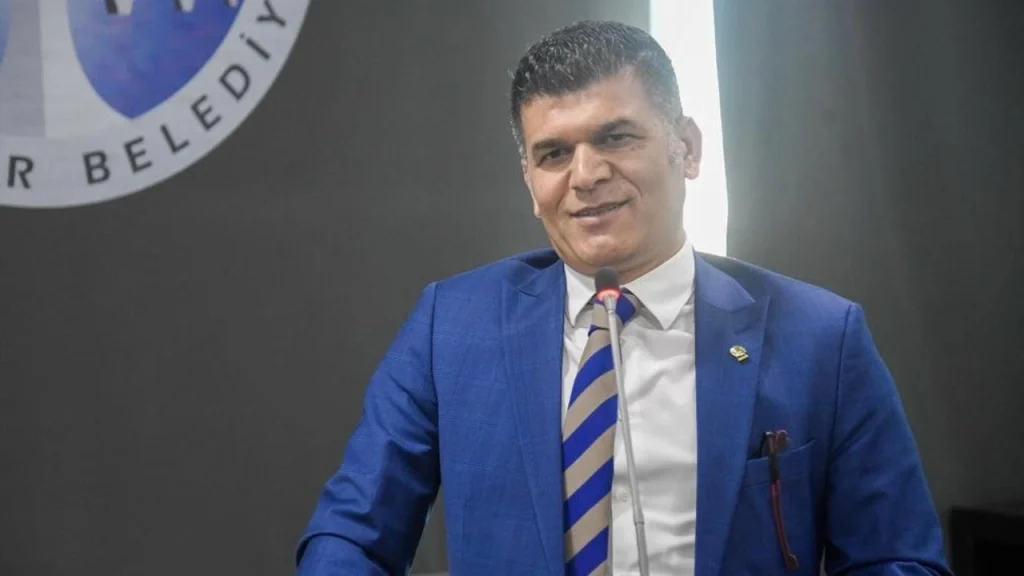 Halisçelik Çukurova\’ya Soyunuyor!