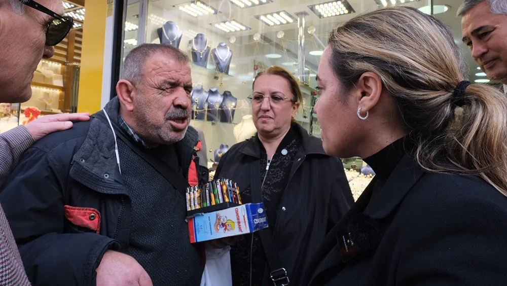 Türkeş’ten Esnaf Ziyareti
