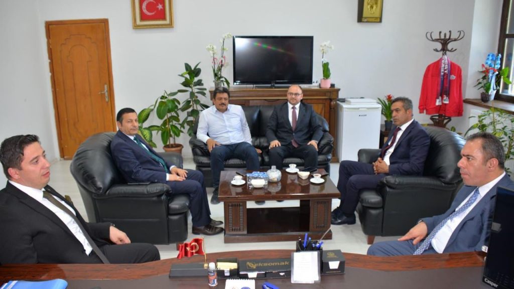 Başkan Senger'den Gençlik ve Spor İl Müdürü Başköylü’ye ziyaret