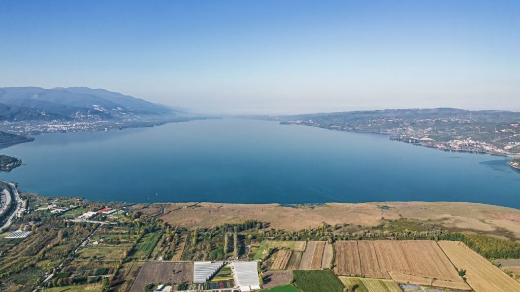 Sapanca Gölü alarm veriyor: Su seviyesi tarihinin en düşük noktasında