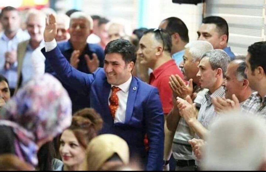 EFSANE GERİ DÖNDÜ SEYHANIN ATOM KARINCASI YEŞİLTAŞ SEYHAN\’A TALİP