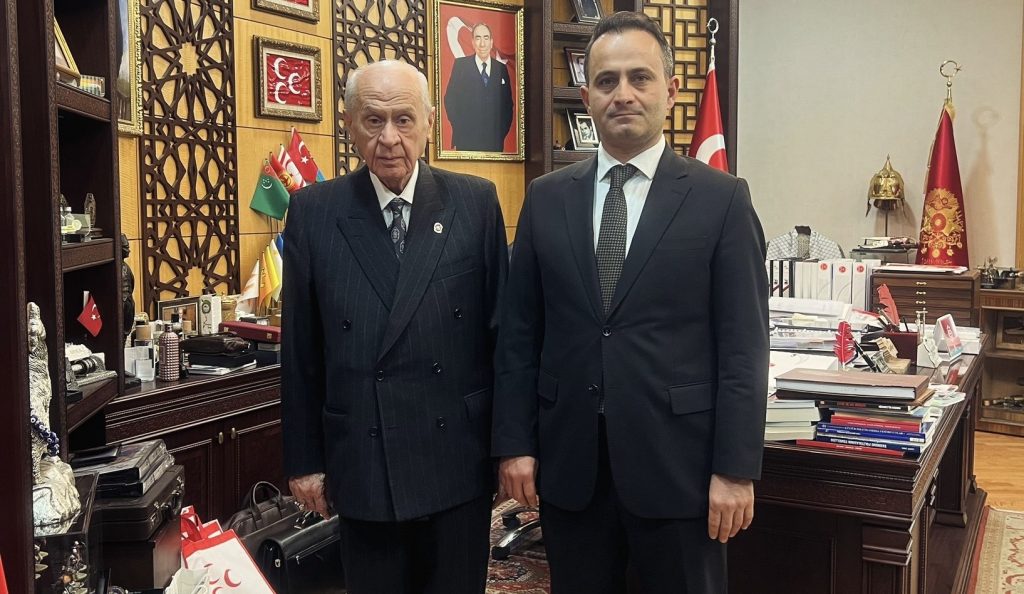 “Yüreğir’in Evladı Hizmetkârınız Olacak”