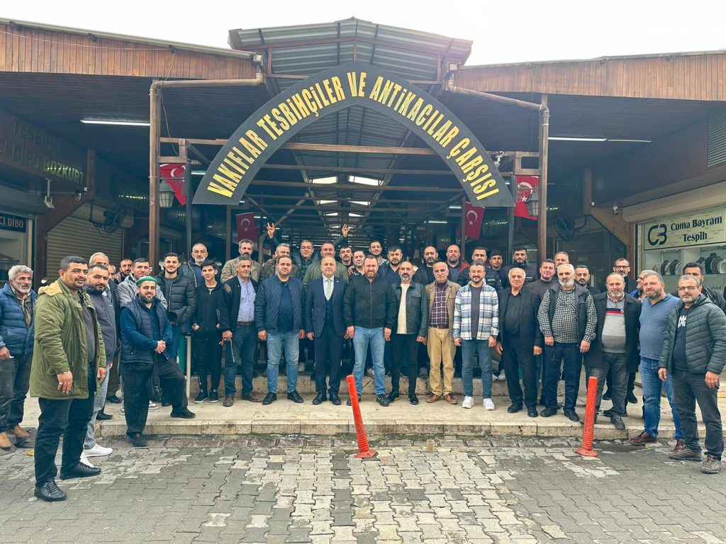Adana Tesbihçiler Esnafından Adnan Ekiz\’e Büyük Destek