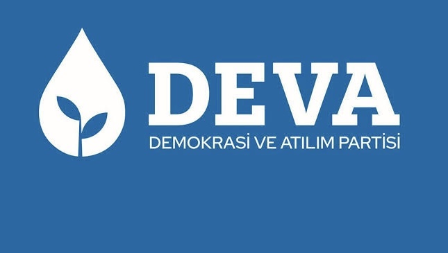 Adana’da Yaprak Dökümü Devam Ediyor
