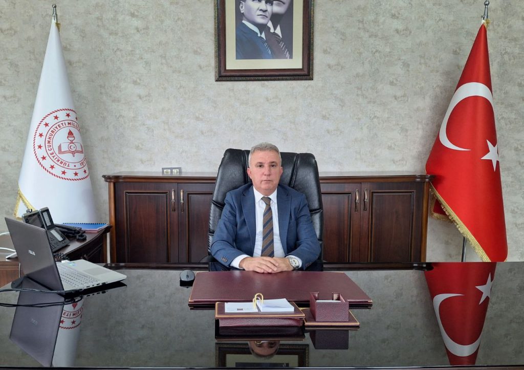 Çukurova İlçe Milli Eğitim Müdürü Kemal KAVAK\’ın Göreve Başlama Mesajı