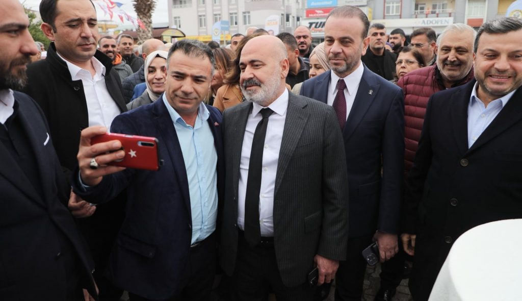 Mehmet Sağlam’a Sevgi Seli…