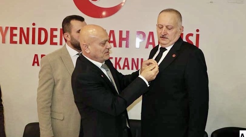 Abdullah Torun Adaylıktan Çekildi