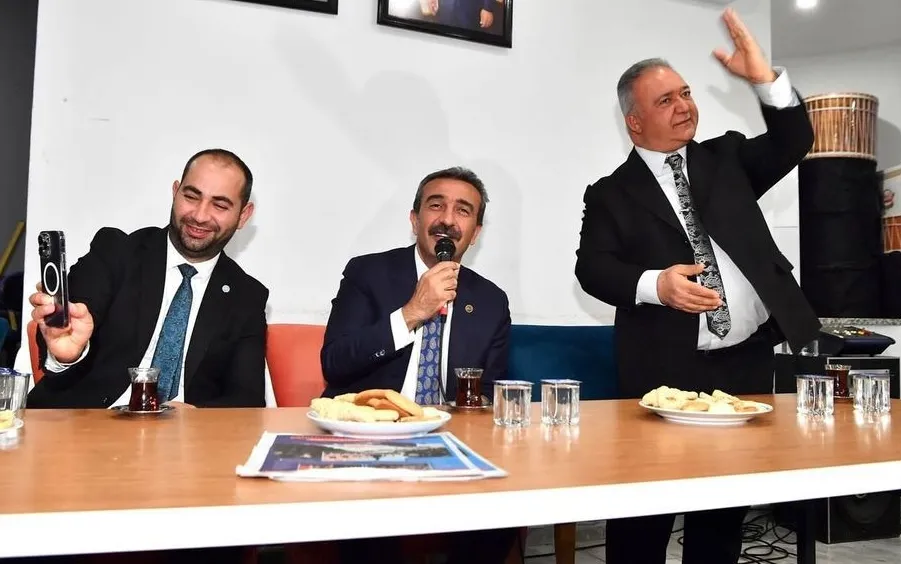Şeflerden Başkan Soner Çetin’e tam not!