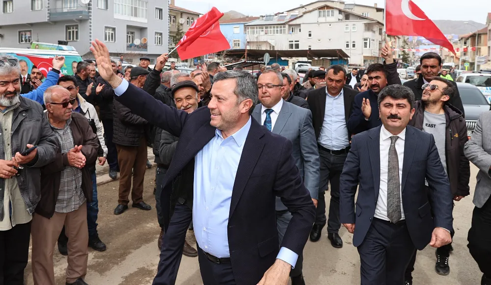 Kocaispir bir günde 3 ilçeyi gezdi…