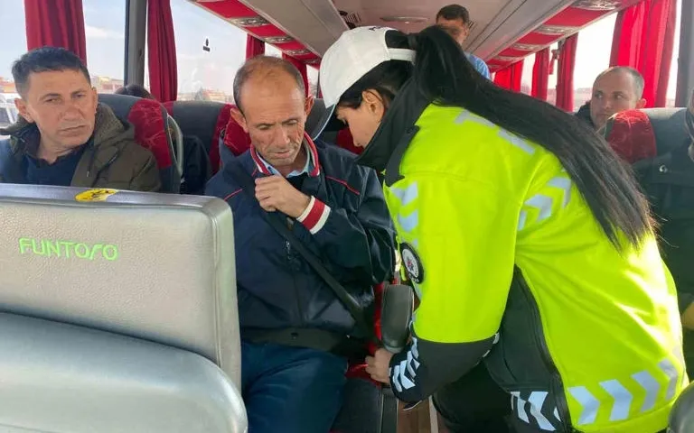 Polisten bayramın son günü vatandaşlara uyarı