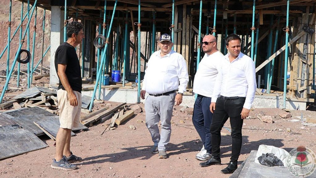 Keçiborlu’da spor yatırımları yerinde incelendi