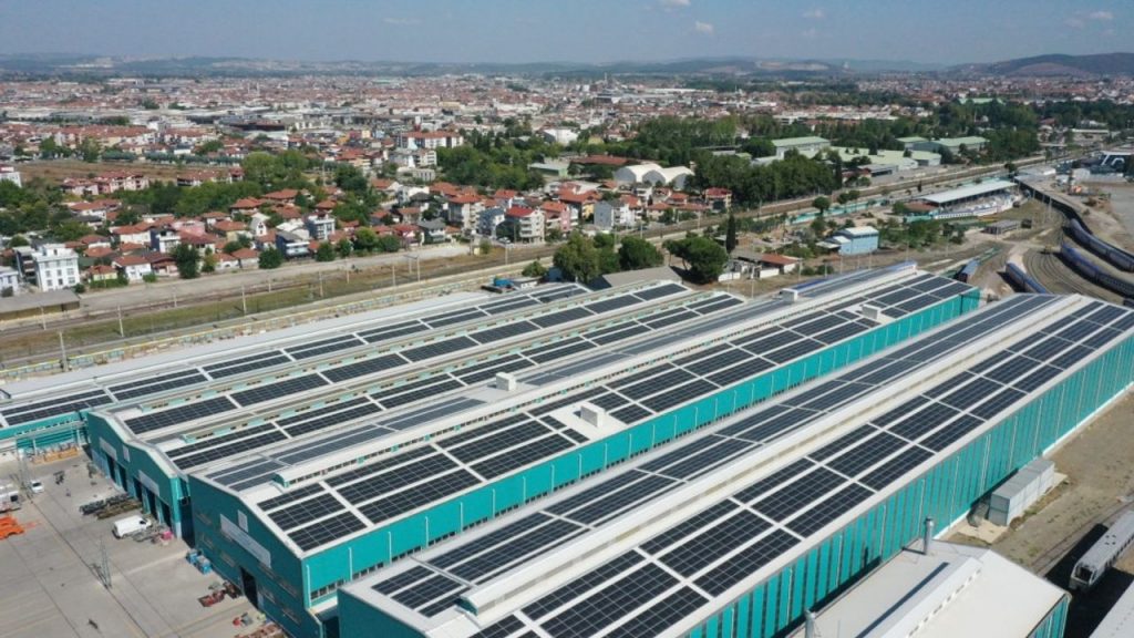 Milli Hızlı Tren Güneş Enerjisi İle Üretiliyor