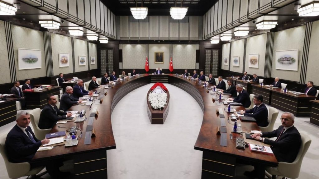 Cumhurbaşkanlığı Kabinesi, Cumhurbaşkanı Erdoğan başkanlığında toplandı