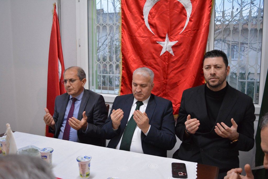 Merhum Başkan Naci Kuyumcu, Vefatının Yıl Dönümünde Unutulmadı